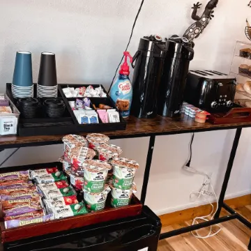 Whispering Sands Motel