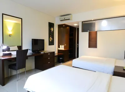 Bamboo Inn Hotel & Cafe Hotels near Tanah Abang Train Station