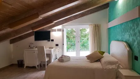 Duomo Attic (Rooms) Отели рядом с достопримечательностью «Равелло»