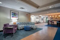 Hampton Inn Janesville Hotels in Fulton