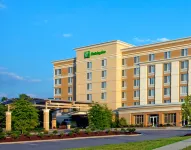 Holiday Inn RALEIGH-DURHAM AIRPORT by IHG - Airport Shuttle