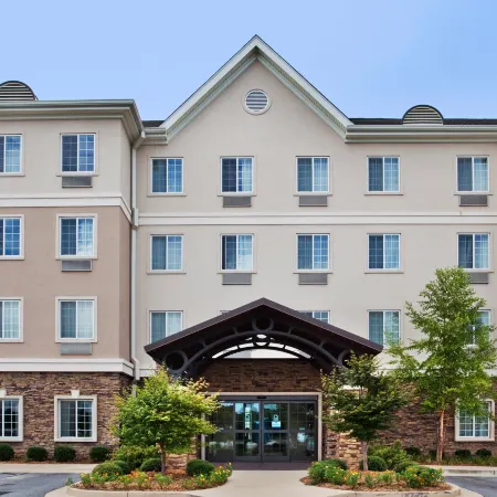 Staybridge Suites COLUMBUS - FORT BENNING by IHG Отели в г. Колумбус