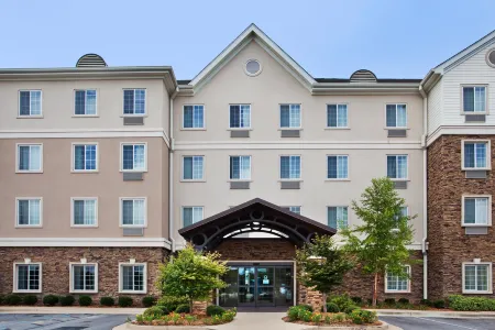 Staybridge Suites Columbus - Fort Moore