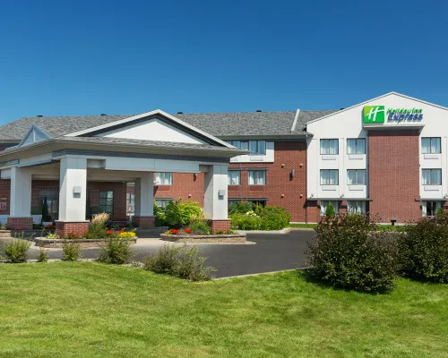 Holiday Inn Express QUEBEC SAINTE-FOY by IHG Hotels near Place Laurier