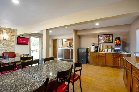 Red Roof Inn Cameron