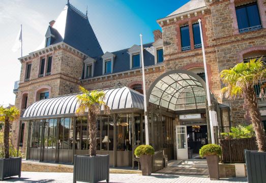 로열 에메로드 디나르 썸네일