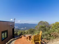Romantic Cabin with Mountain Views VST037 Hotels in Anitapolis