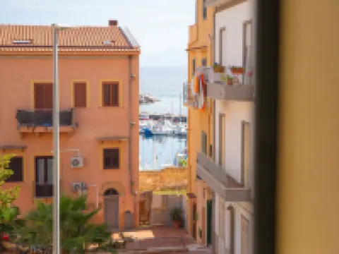Solemar Sicilia - Casa Olivia Hotels in Porticello