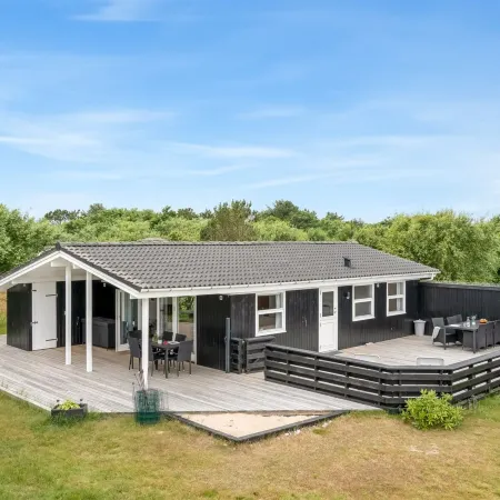 "Bentine" - 400m from the Sea