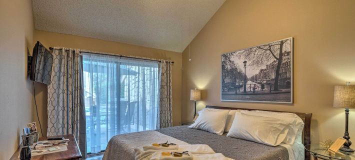 Horseshoe Bay Resort Townhome - Near Lake LBJ! Hotéis em Llano County