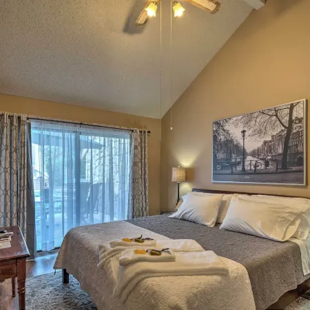 Horseshoe Bay Resort Townhome - Near Lake LBJ!