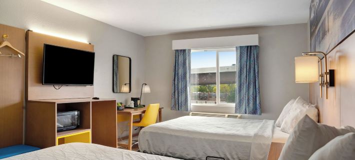 Days Inn by Wyndham Omaha NE Ξενοδοχεία στην πόλη Omaha