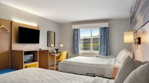 Days Inn by Wyndham Omaha NE in 오마하