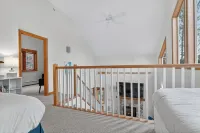 All-Season Lake Pauline Retreat, 2 mi to Okemo