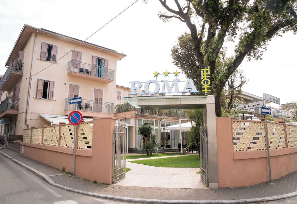 hotel overview picture