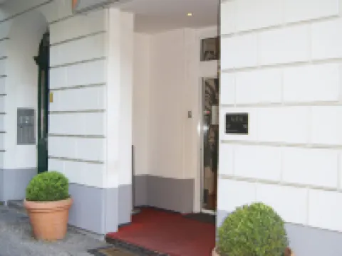 แอร์ลังเงอร์ โฮฟ โรงแรมใกล้สถานที่จัดกิจกรรม COLONIA NOVA