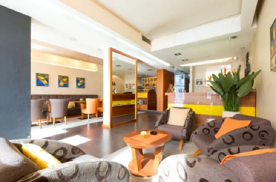 Akacija Luxury Suites Отели рядом с достопримечательностью «Земун»