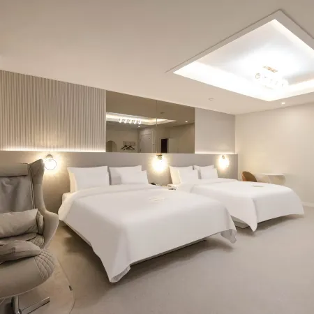Incheon (Unseo-Dong) DK Airport Hotel