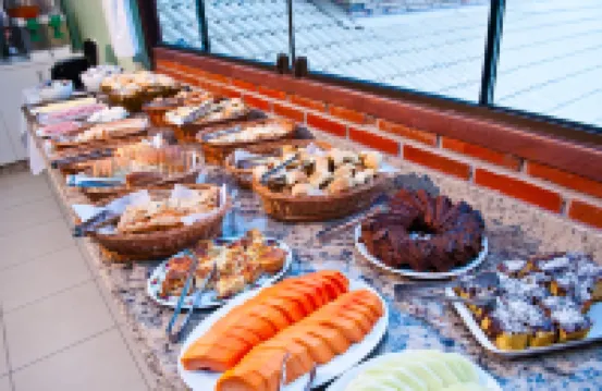 포우사다 이구아수 참 스위트