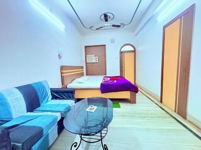 Binapani Hotel & Restaurant Tarapith