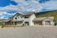 Nat'l Forest Access & Mtn Views: Family Eagar Home - Country Houses
