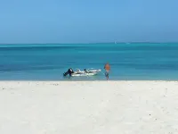 Beautifully furnished Treasure Cay 2bd 2bth condo with 36’ boat slip! Hotels in Great Abaco
