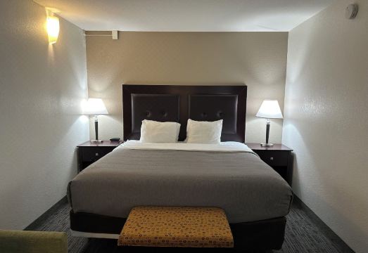 객실 내부 침대