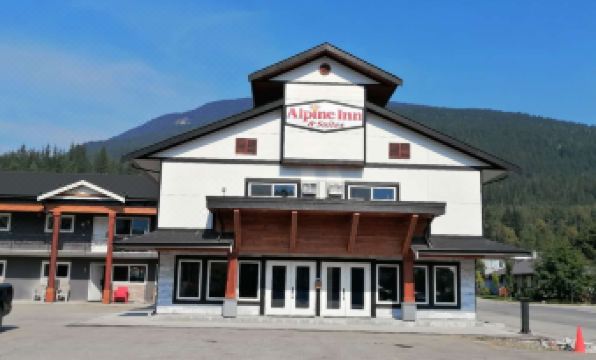 Alpine Inn & Suites