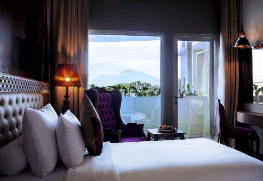 Grand Mercure Yogyakarta Over view