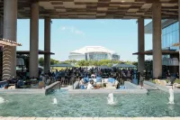 Live! by Loews - Arlington, TX - Rooftop Pools