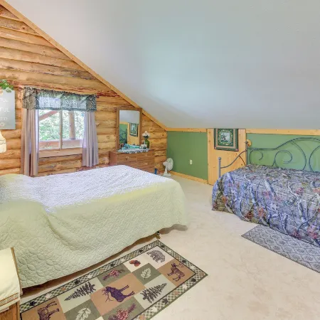 Libby Home w/ Mountain Views: Gazebo & Fire Pit!
