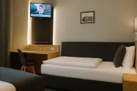 Pension Falconi - ที่มีที่จอดรถ