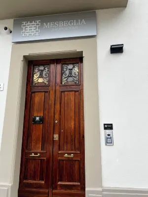 Mesbeglia Luxury Rooms