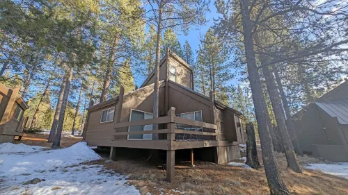 Pole House 10 2 Bedroom Cabin