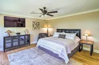 Lakeview Edgemont Escape w/ Fire Pit + Grill! - 2-Star