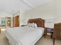 12 C Powder Run 2臥室公寓 by RedAwning