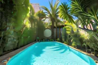 Le Windsor, Jungle Art Hotel - Swimmingpools