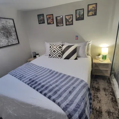 The Lazy Cottage at the base of Pikes Peak w/private hot tub Hotels near Pikes Peak - America's Mountain