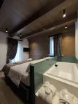 Luxury Mountain Suites - breakfast