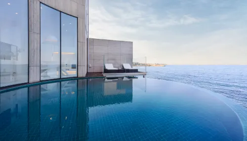 Pohang Escape Pool Villa