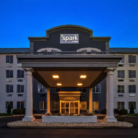 Spark by Hilton Walker Grand Rapids North