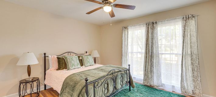 Comfort & Convenience! Home 3 Mi to Dtwn Wilson Ξενοδοχεία στην πόλη Wilson