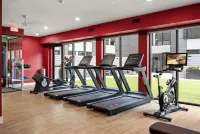 Luxury Furnished Apartments by Hyatus Downtown at Yale - Gym