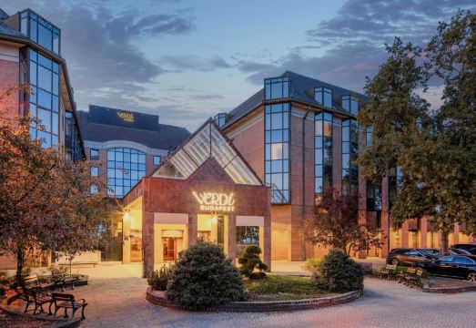 베르디 부다페스트 아퀸쿰