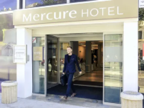 Hôtel Mercure Nancy Centre Gare ナンシーのホテル