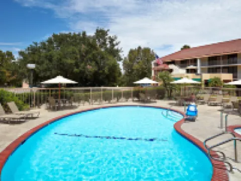 La Quinta Inn & Suites by Wyndham Thousand Oaks-Newbury Park Hotels in Thousand Oaks