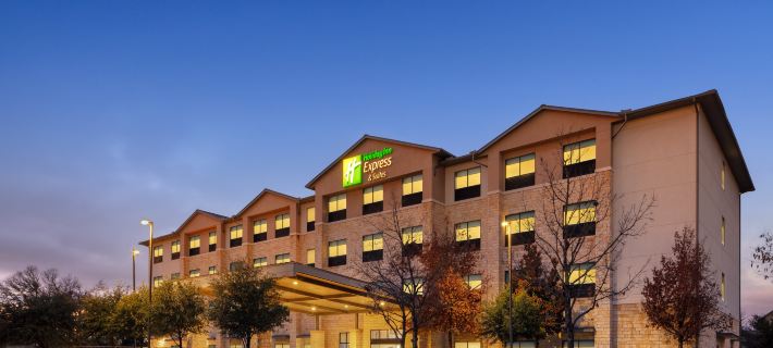 Holiday Inn Express & Suites DRIPPING SPRINGS - AUSTIN AREA by IHG Hotels in Hays County