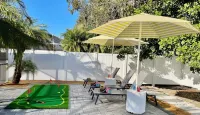 Free Heated Pool, Baby Gear, Shuffleboard, EV charger, Near beach, UTC mall, SRQ - 3-Star