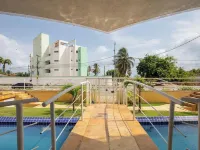 Aptos em Cond. c/ Piscina a 1 Quadra da Praia de Cumbuco - KVI Hotels in Caucaia