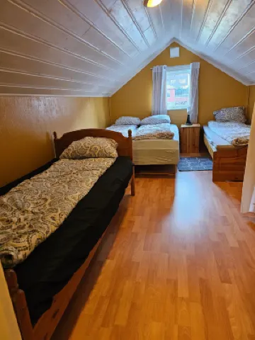 Charming and cozy house in Vindafjord Hotels in 